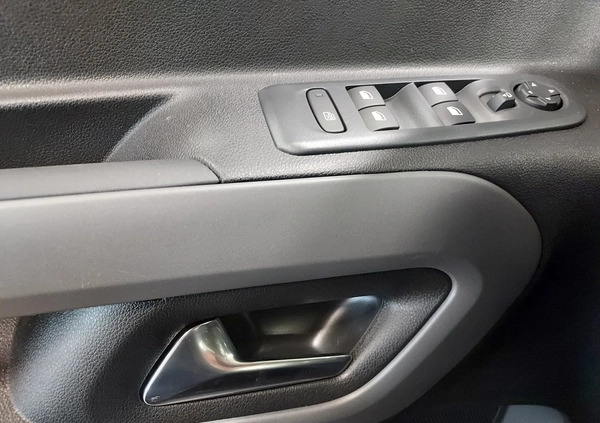 Toyota Proace City Verso cena 130900 przebieg: 1, rok produkcji 2024 z Nowe Miasto nad Pilicą małe 92